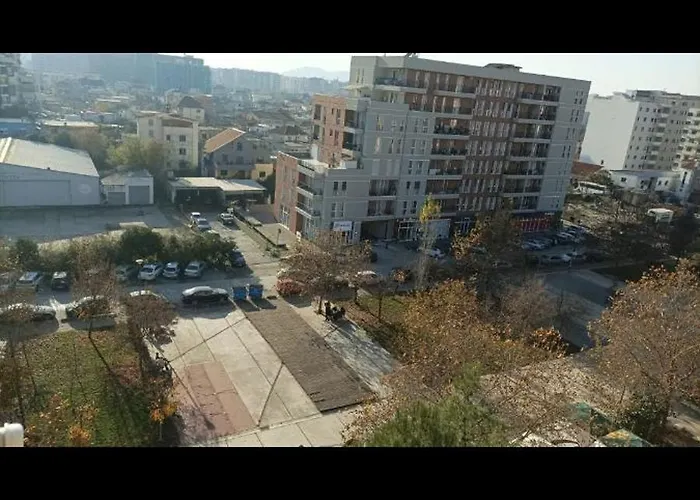 Ish Fusha Aviacionit * Tirana